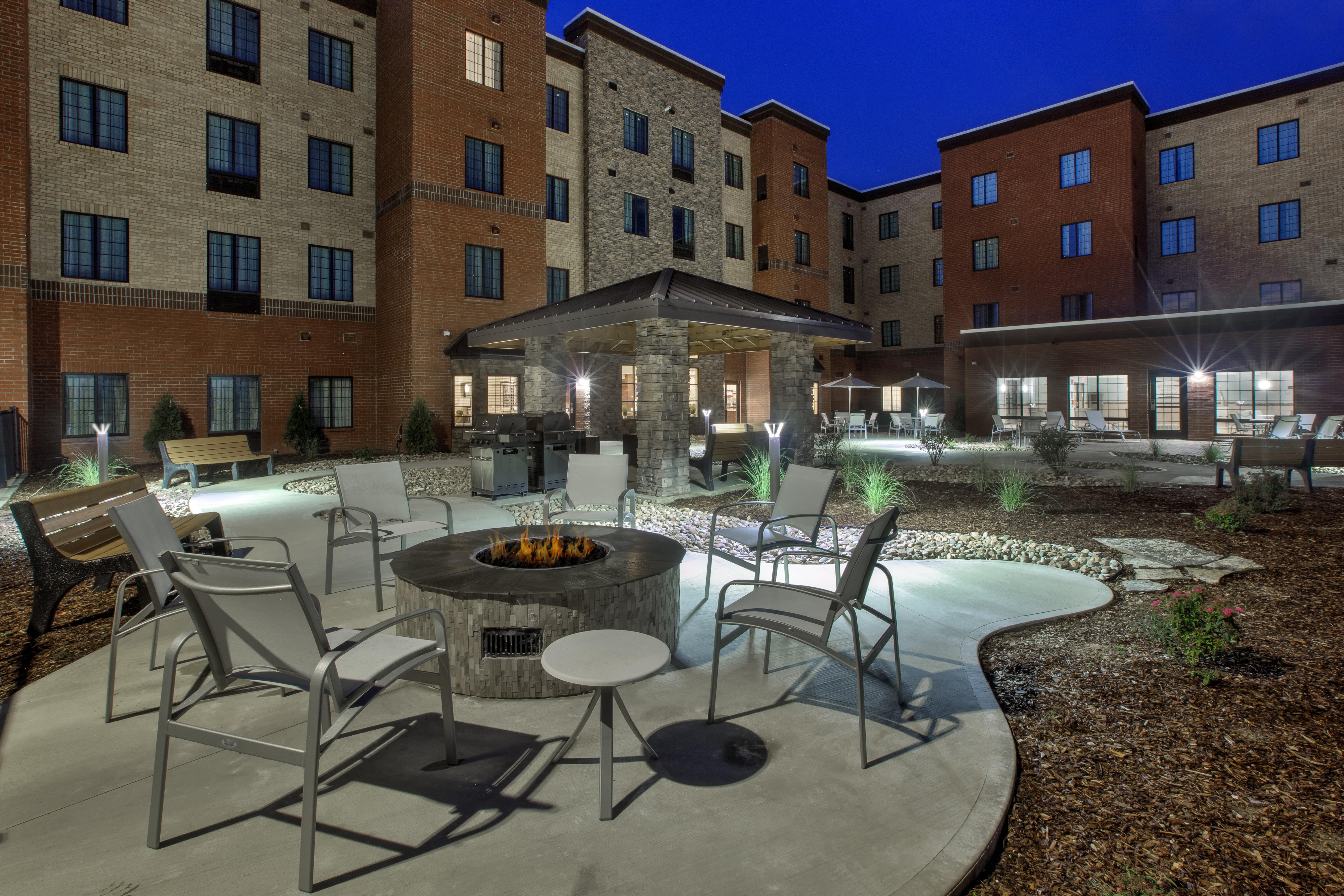 Staybridge Suites - Benton Harbor-St. Joseph By Ihg Eksteriør bilde